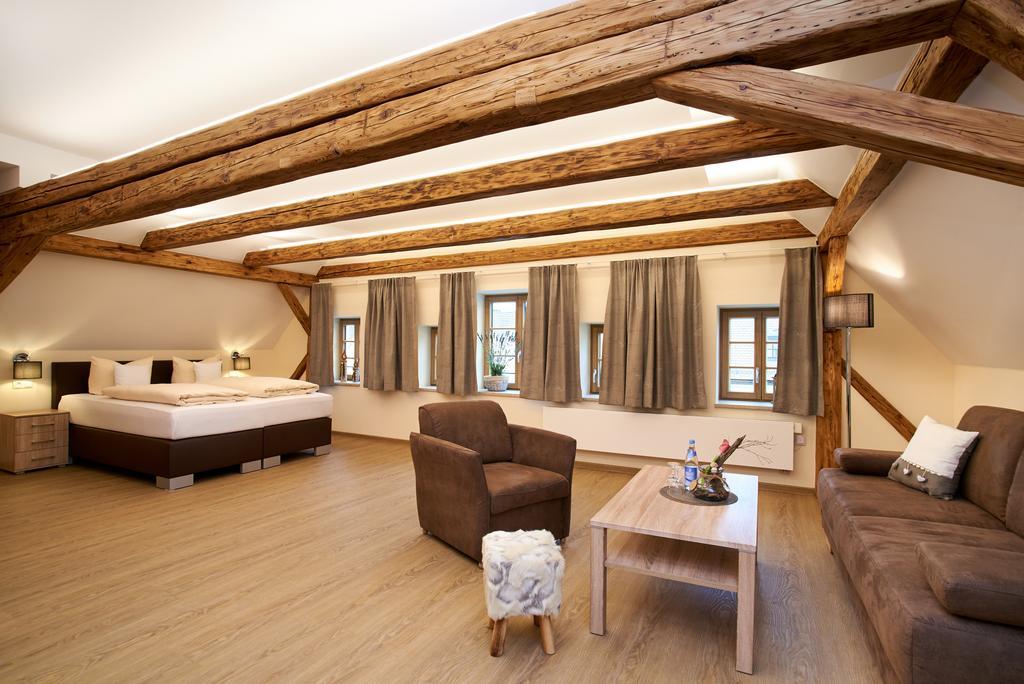 Gigl Hotel 3*